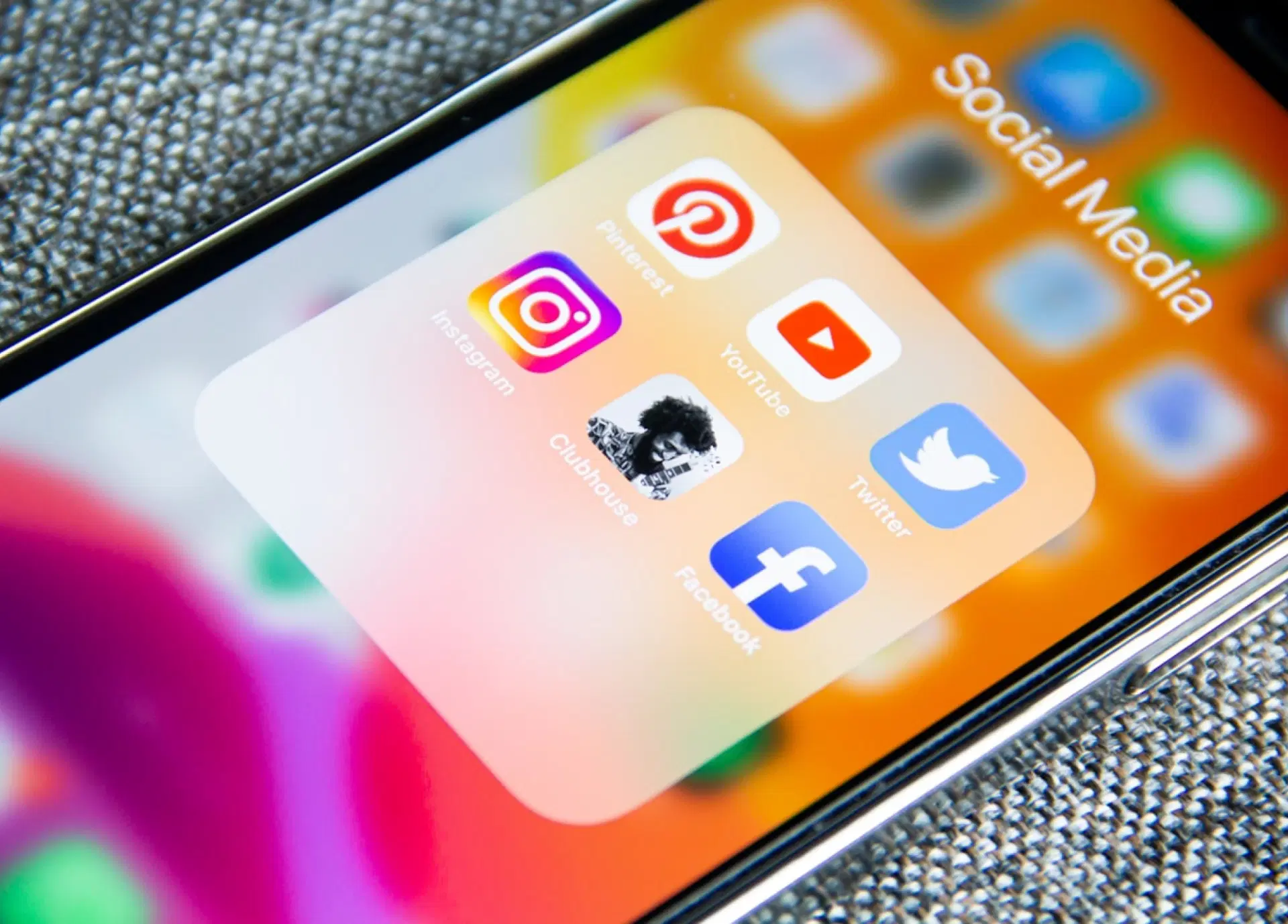 Marketing nemovitosti na sociálních sítích - oslovení tisíců potenciálních zájemců