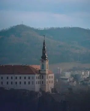 Realitní makléř pro oblast Děčín - prodej rodinných domů a bytů v Severních Čechách