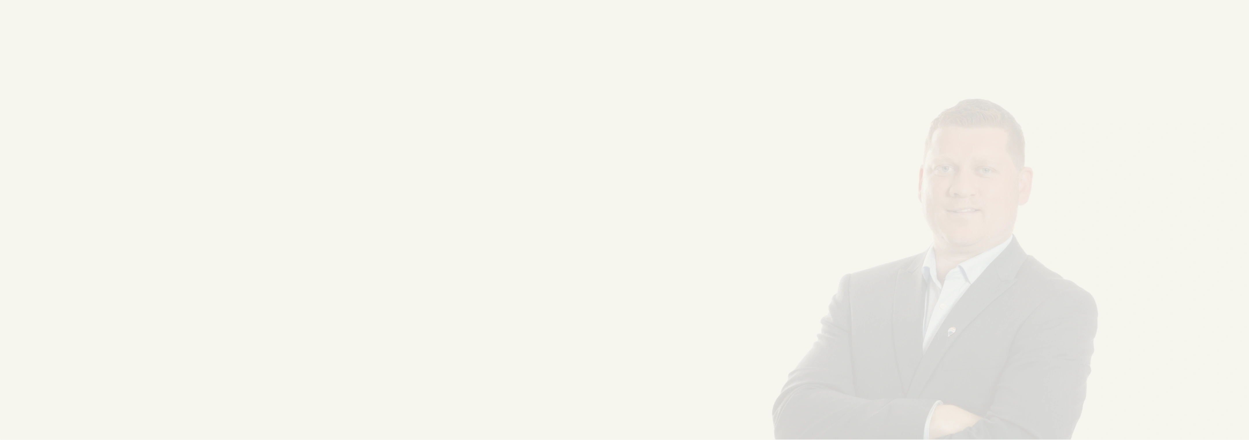 Abstraktní modré pozadí pro sekci s kontaktními údaji Antonína Mrňáka